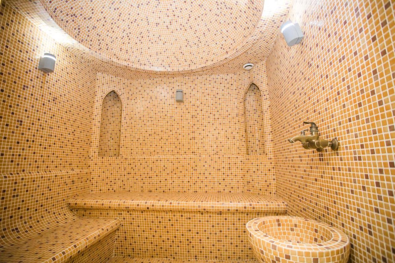 Hotel Grand Capital Tachkent Extérieur photo