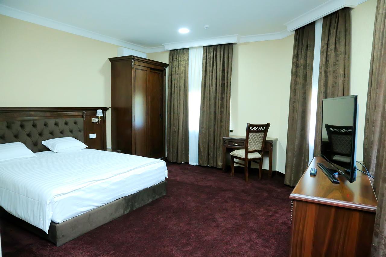 Hotel Grand Capital Tachkent Extérieur photo