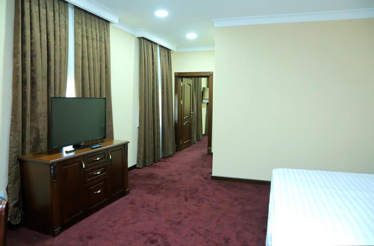 Hotel Grand Capital Tachkent Extérieur photo