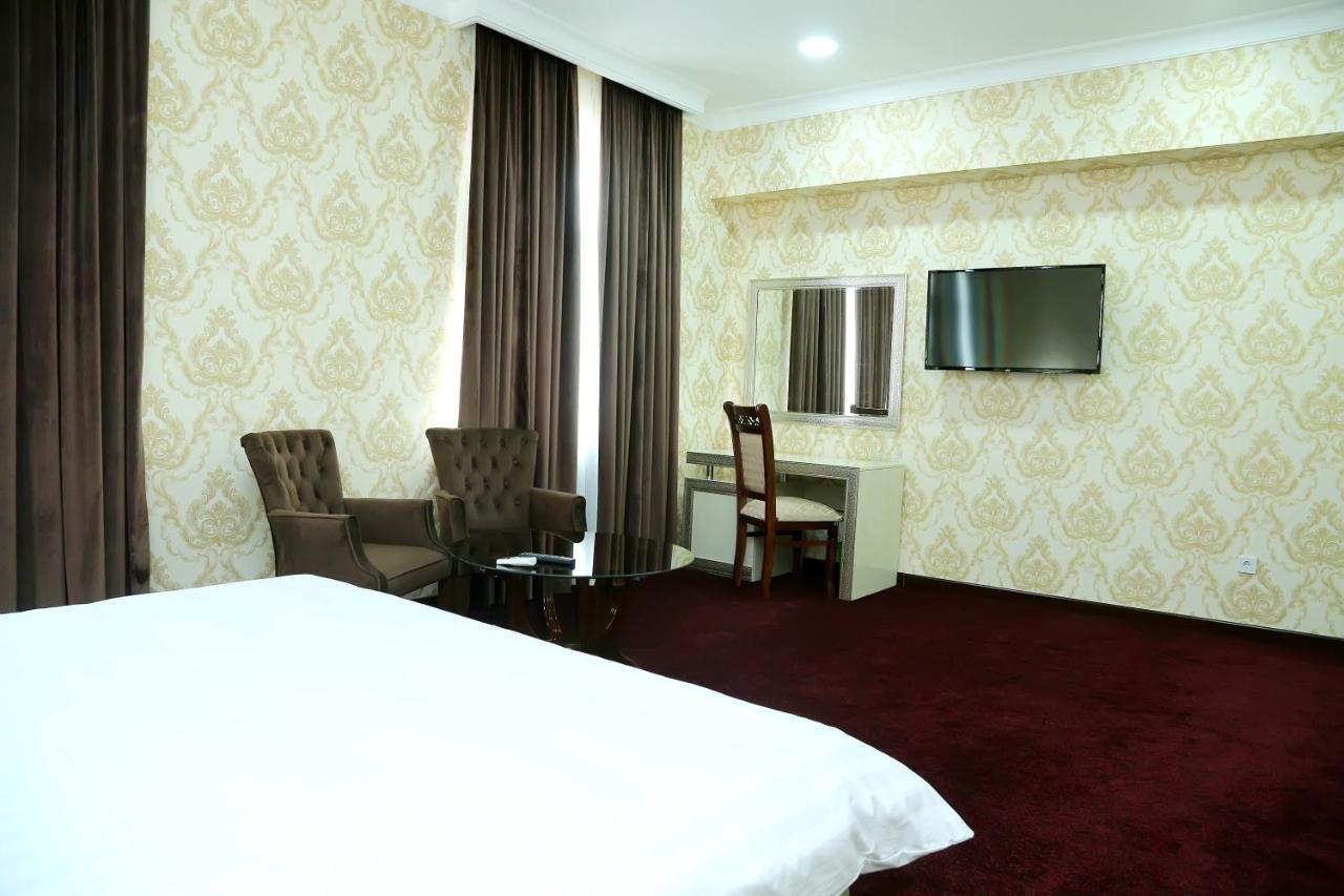 Hotel Grand Capital Tachkent Extérieur photo