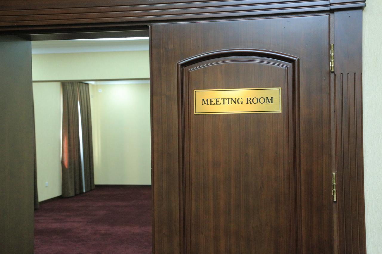 Hotel Grand Capital Tachkent Extérieur photo
